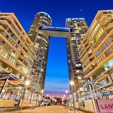 Exquisite Condos By Cn Tower- Dwtown , To Toronto Exteriör bild