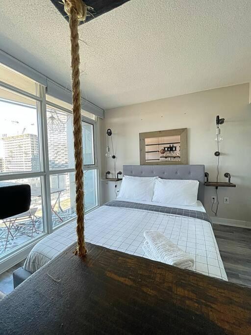 Exquisite Condos By Cn Tower- Dwtown , To Toronto Exteriör bild