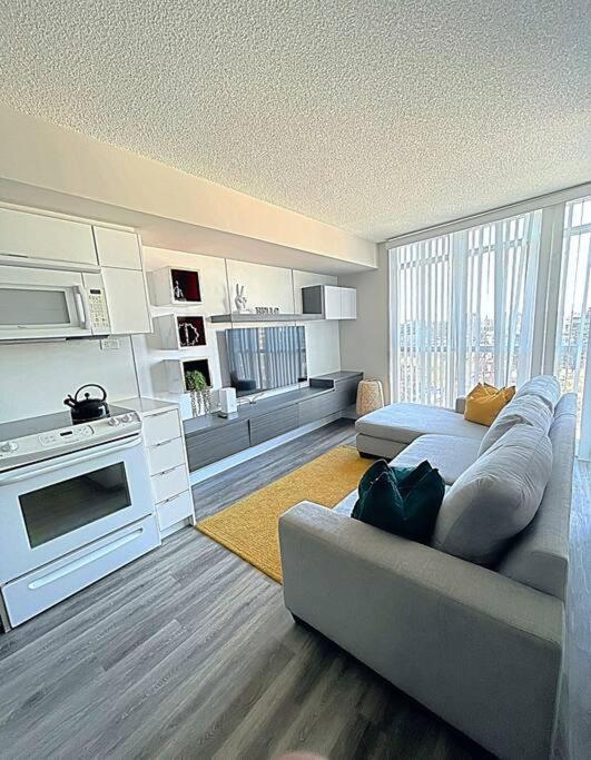 Exquisite Condos By Cn Tower- Dwtown , To Toronto Exteriör bild